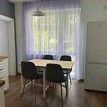 Romantic * فارنا